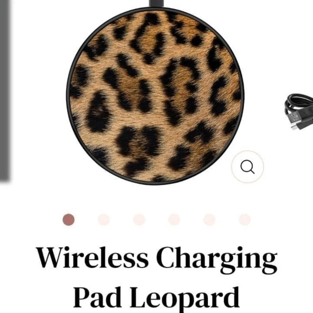 Ultra Slim Wireless Universal Charger by Hang Cheetah Leopard NWT 5☆ 1 Left!